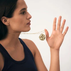 Pendentif MÉDAILLE MARTELÉE 8 Pendentif MÉDAILLE MARTELÉE -Agatha Boutique 02880135 157 TU M1